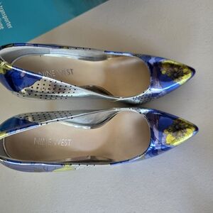 Nine West Blue and Yellow Floral Heels